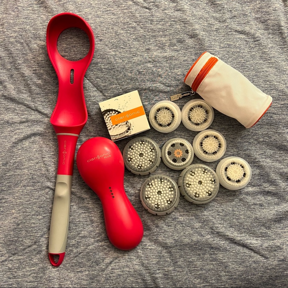 Clarisonic Hot Pink Magenta with Body Bush Handle
